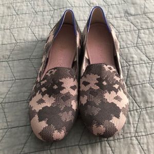 Barely worn Rothy’s loafers in purple camo